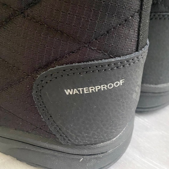 COLUMBIA Ice Maiden ll Womens Waterproof Winter Boots Black/Gray 8.5 - Picture 14 of 16